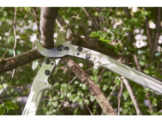 FELCO 22 ágvágó olló 45 mm vágásátmérővel, 840 mm-es nyéllel, 95 mm-es pengével