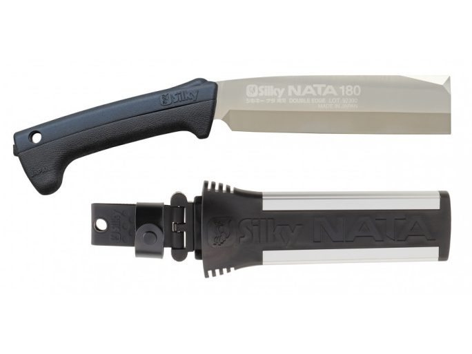 Silky NATA 180 mm dupla élű fejsze 750 grammos kovácsolt pengével és Genki gumi markolattal