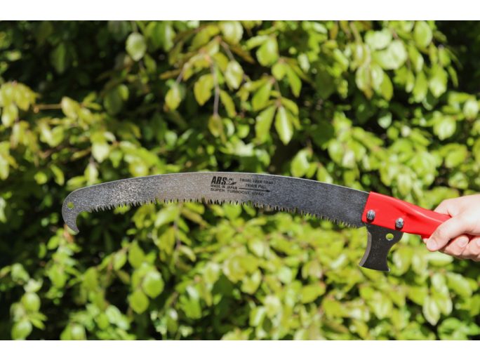 ARS UV-40 ágfűrész 400 mm-es kúpos ívelt pengéje kemény krómozott felülettel, 520 gramm